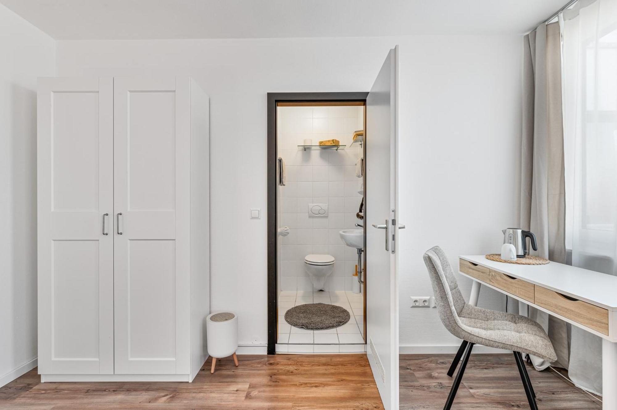 Atelierhaus Budget Hotel Filderstadt Exterior foto